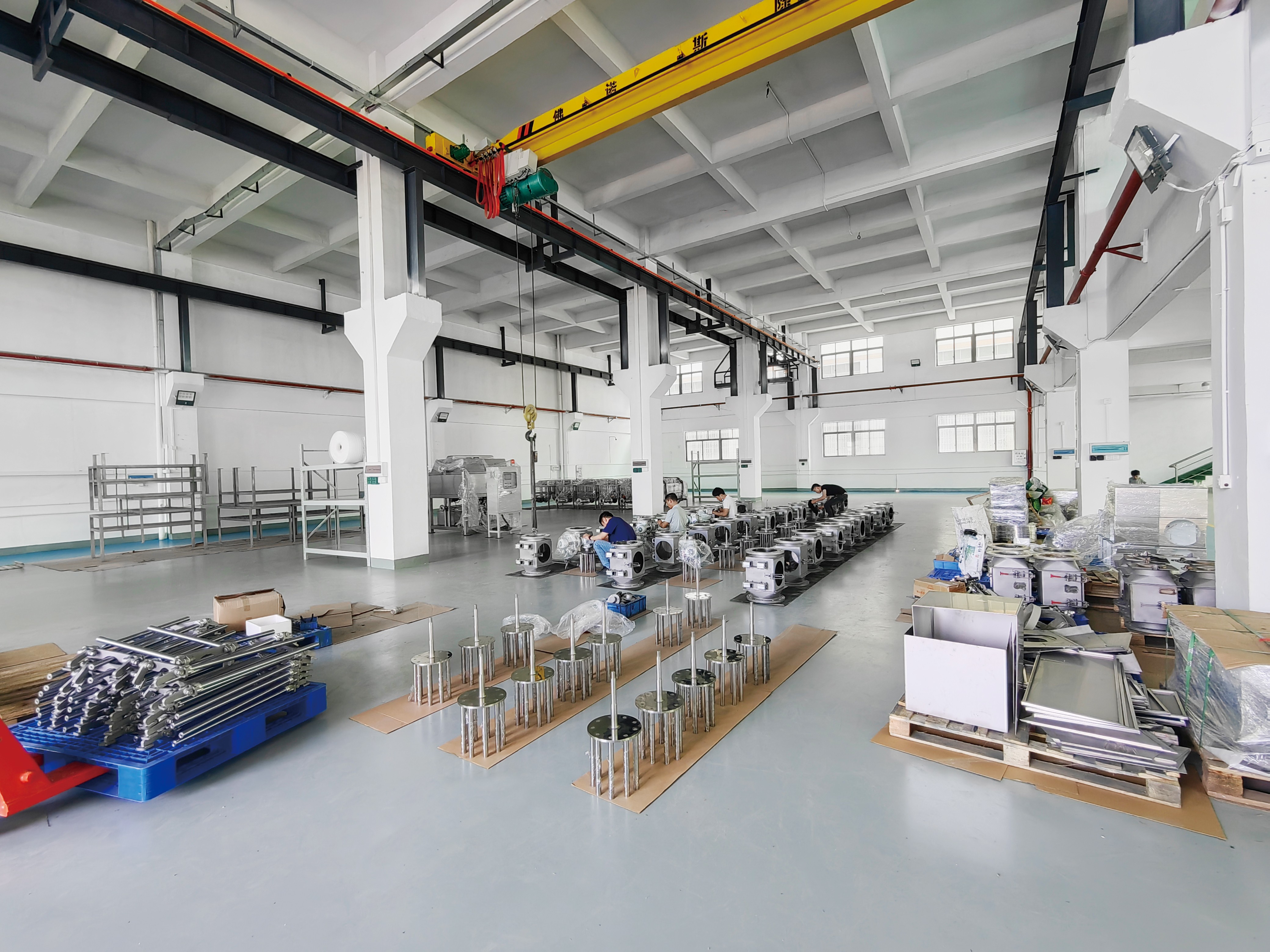 Keraamiset raudanpoistolaitteet